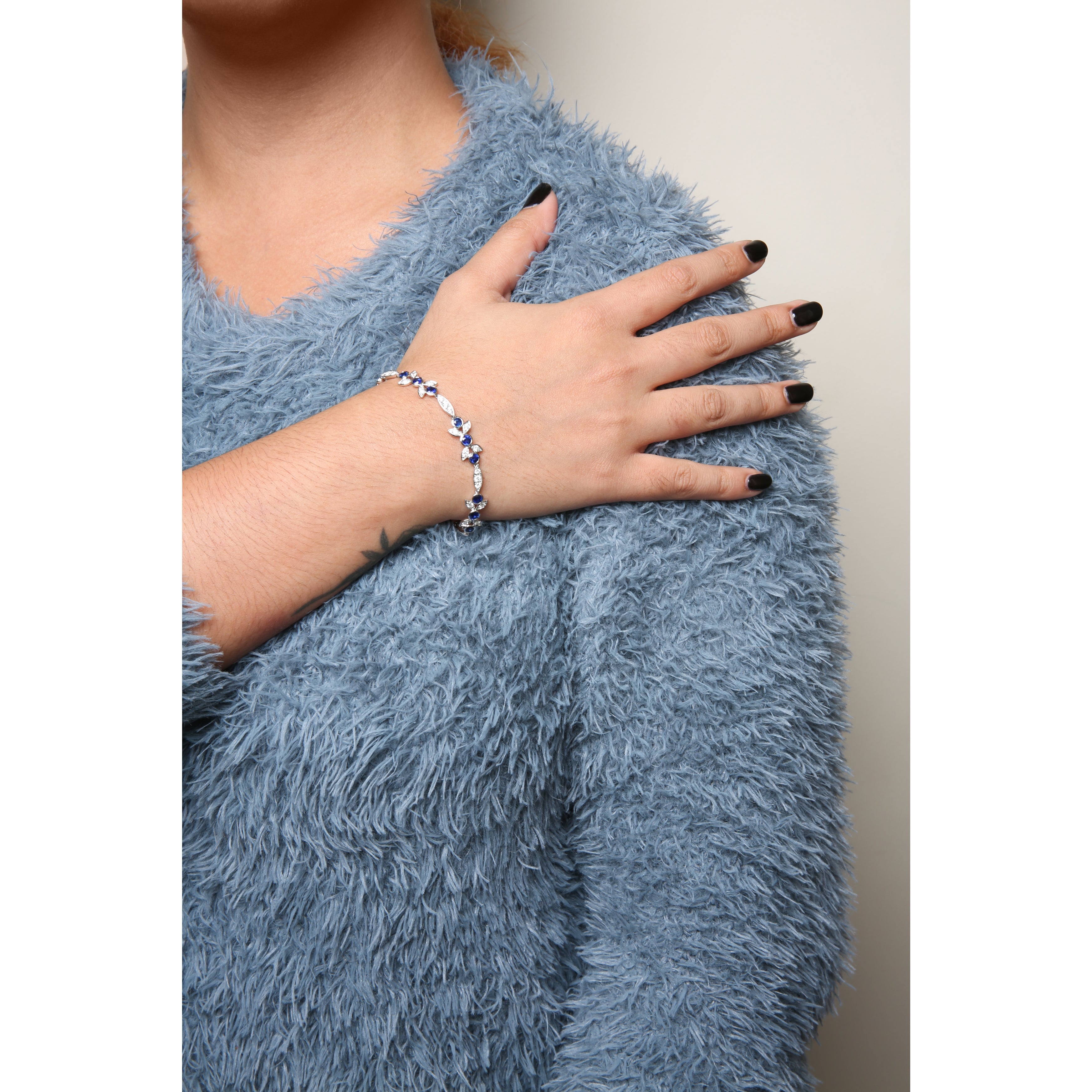 18K White Gold 1 3/4 Cttw Diamond and 3x3mm Round Blue Sapphire Gemstone Floral Link Bracelet (G-H Color, SI1-SI2 Clarity) - Size 7"